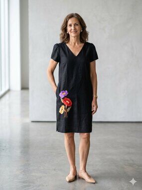 Women's Size L Black Linen Floral Embroidered V-Neck Short Cap Sleeve Pockets